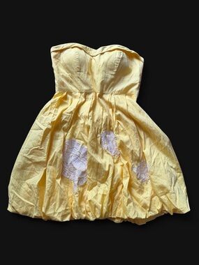 medium Yellow Strapless Floral Appliqué Dress